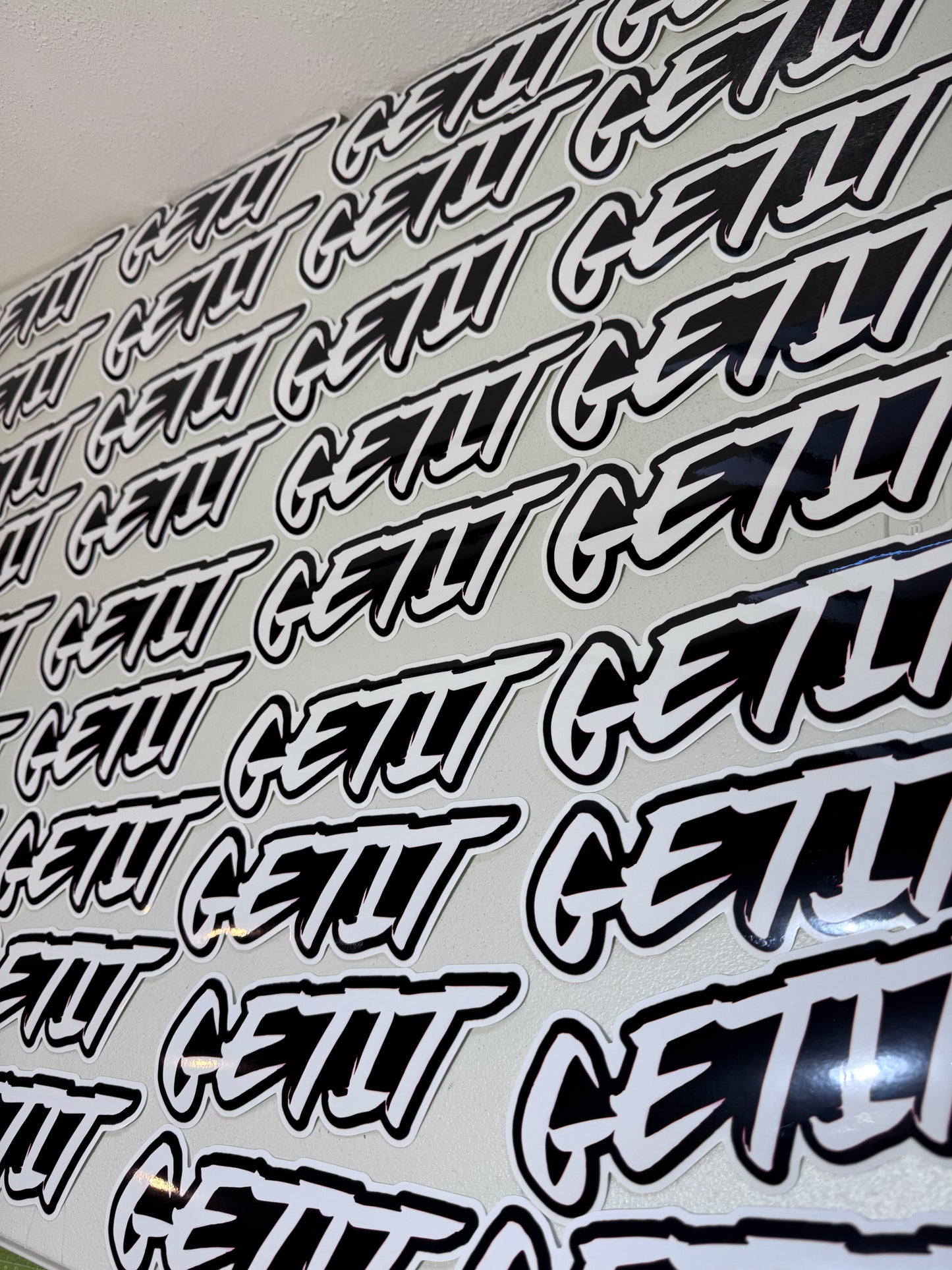 GETIT STICKER