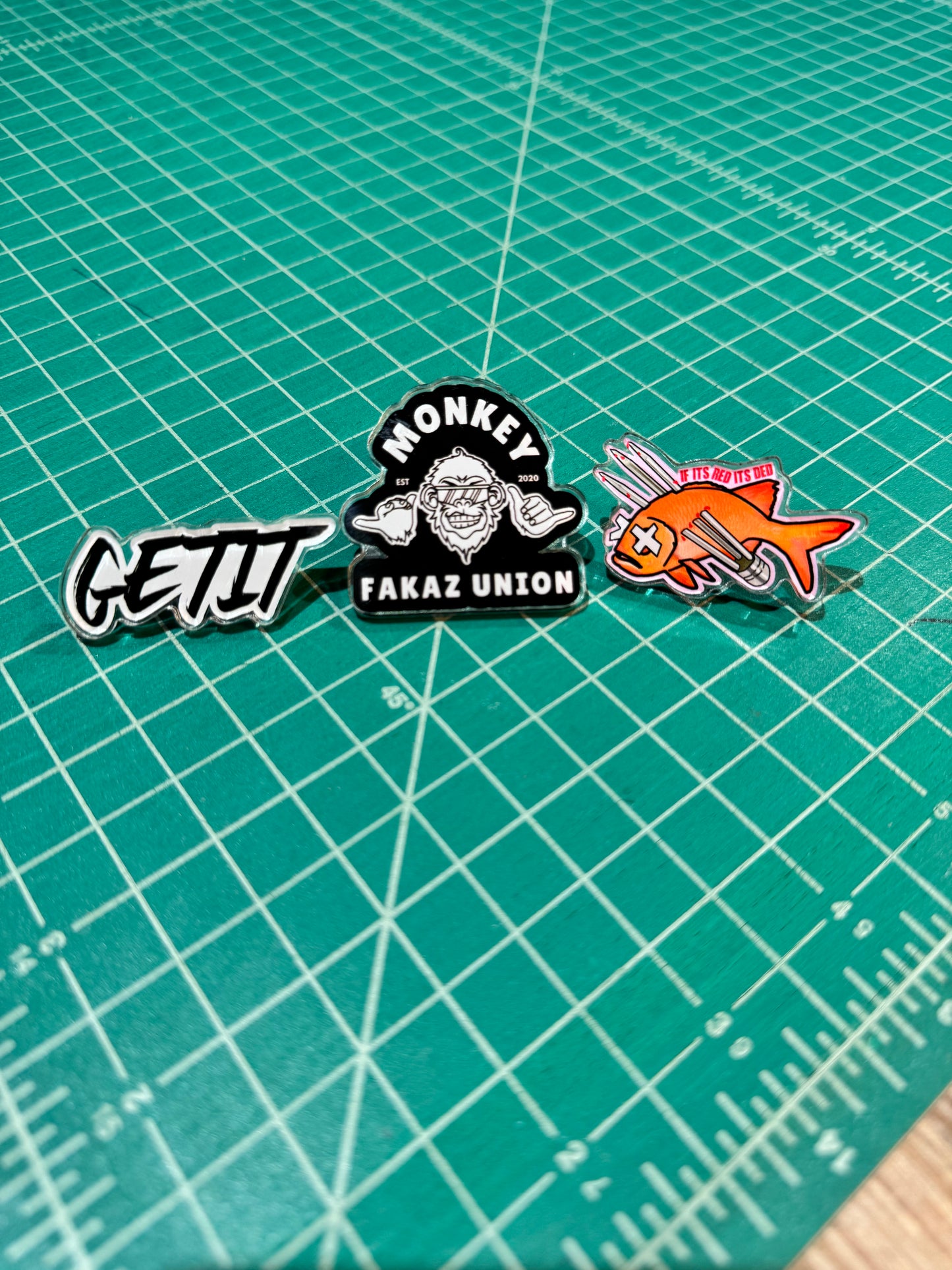 Acrylic GETIT Pins